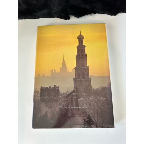 Vintage 1989 Moscow Moskau Hardcover Photo Album First English Translation - Picture 9 of 13